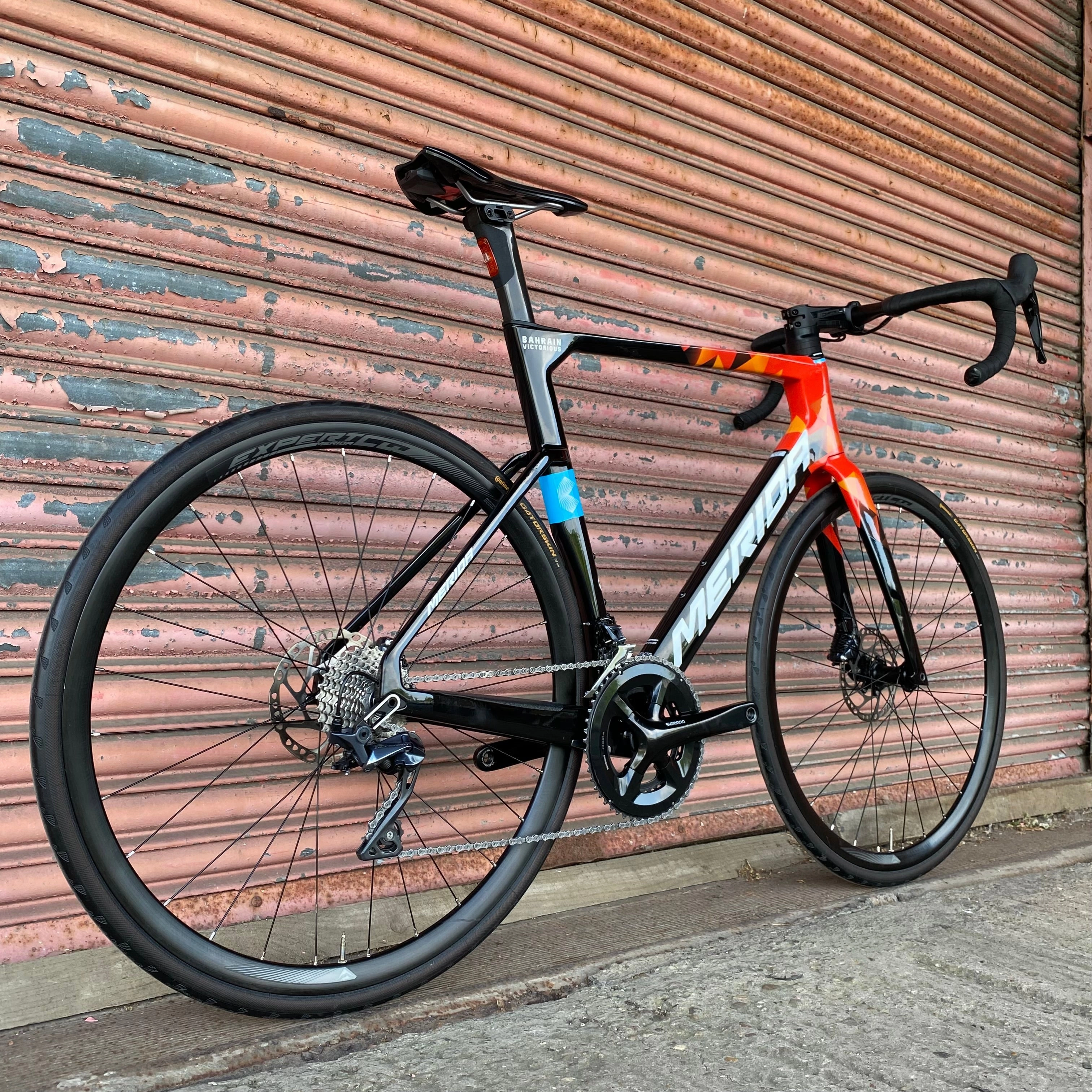 Merida Reacto 5000 Bahrain Victorious Ultegra Carbon Disc Aero Road Bike - L 56cm
