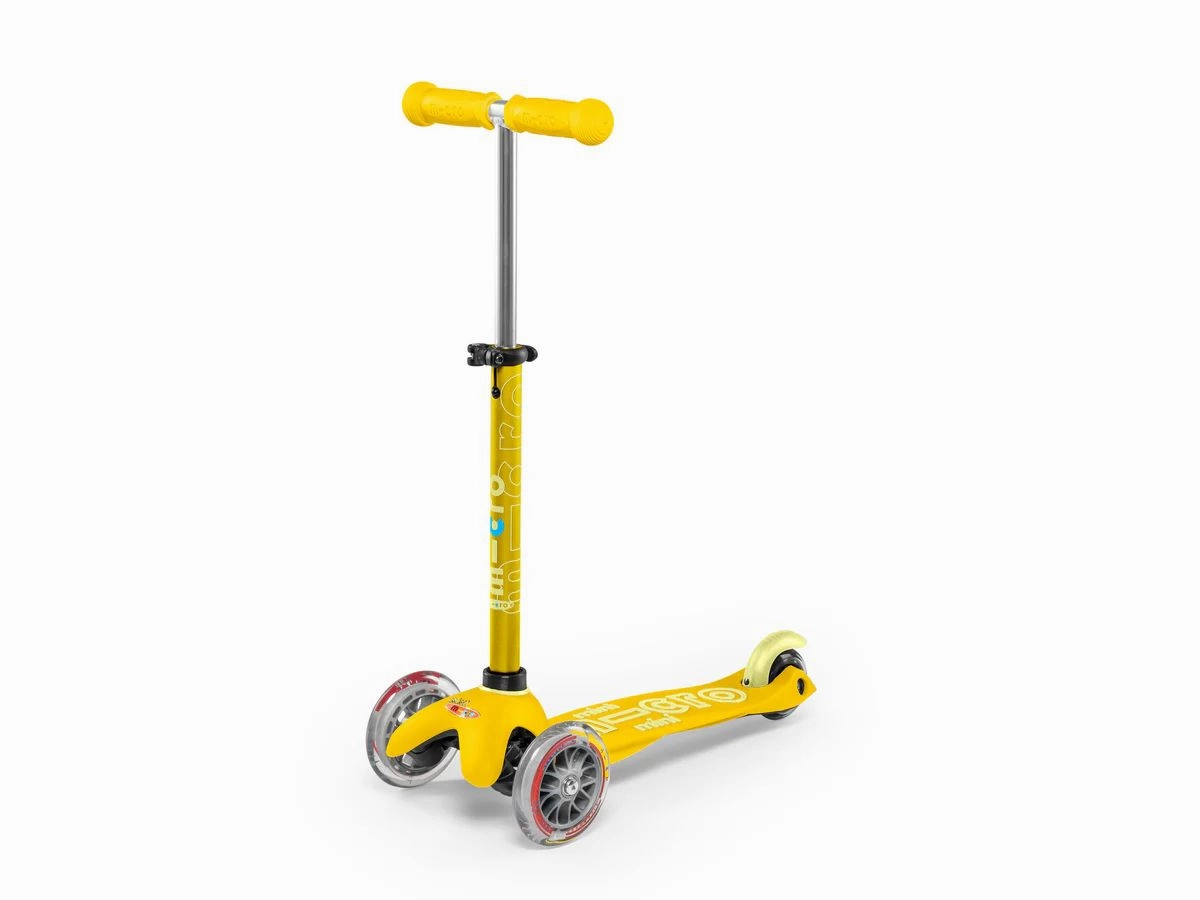 Mini Micro Deluxe 3 Wheel Scooter