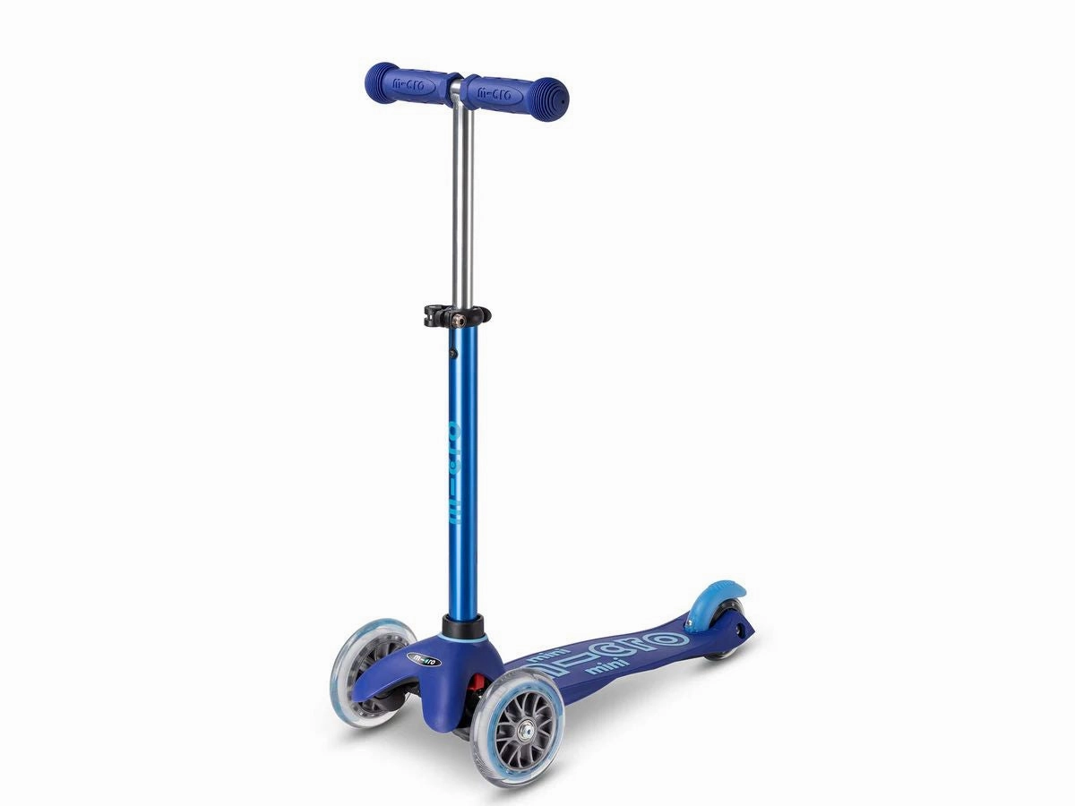 Mini Micro Deluxe 3 Wheel Scooter