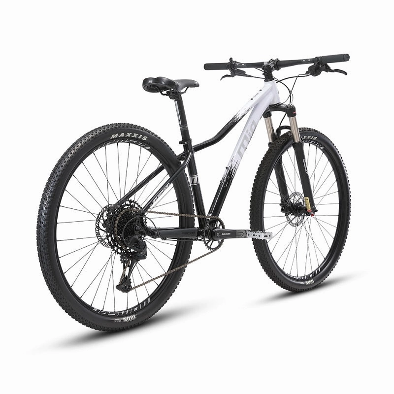 MOMSEN Mia ML 329 (2021)