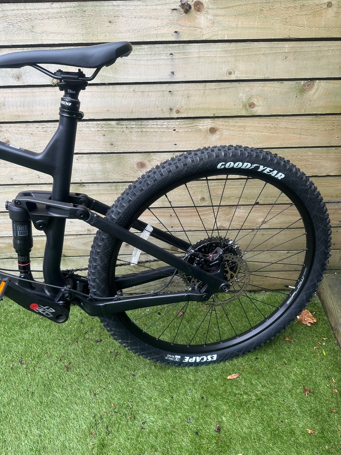 Norco Fluid FS A4 2023
