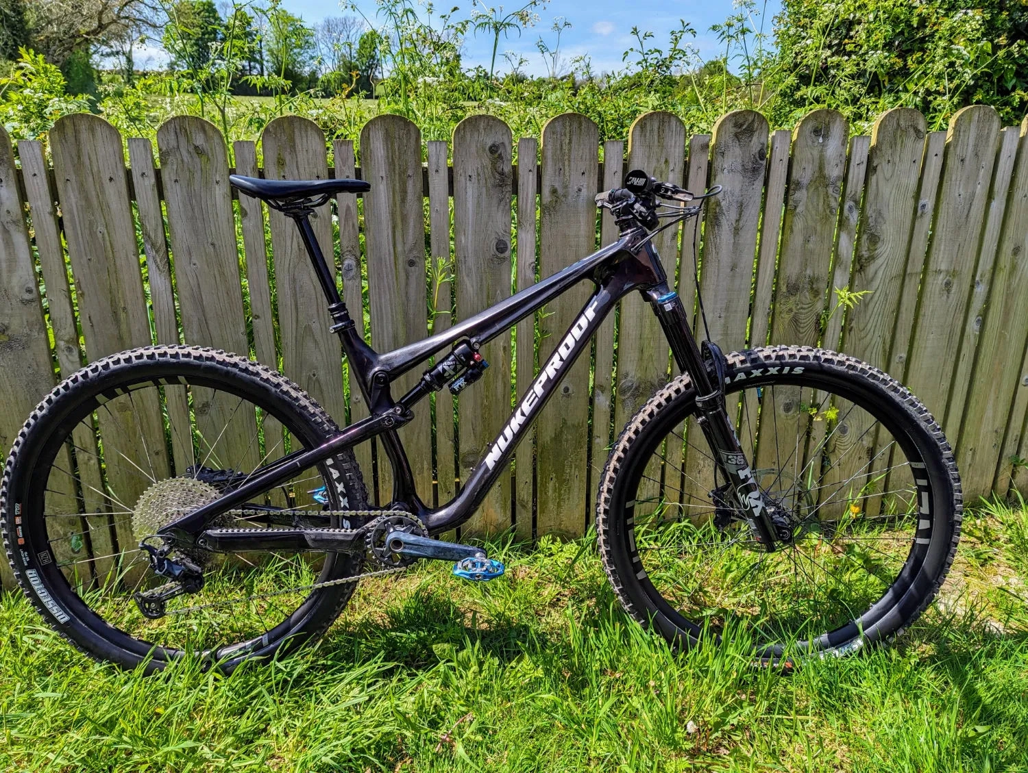 Nukeproof Reactor 290 Carbon Elite 2023