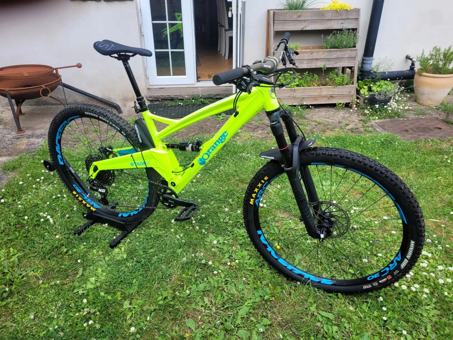 Orange Stage 5 RS X01 Eagle Build 2018