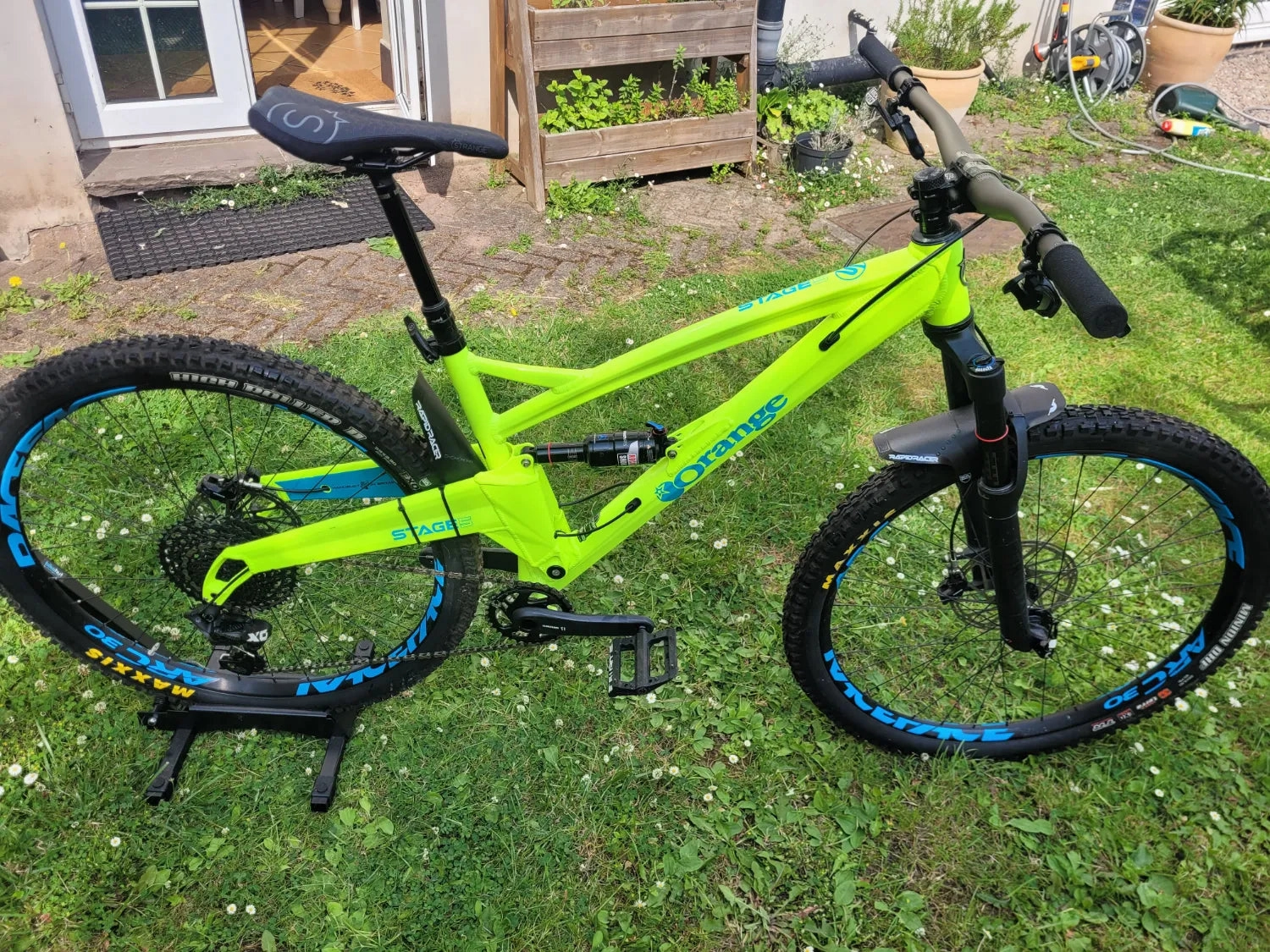 Orange Stage 5 RS X01 Eagle Build 2018