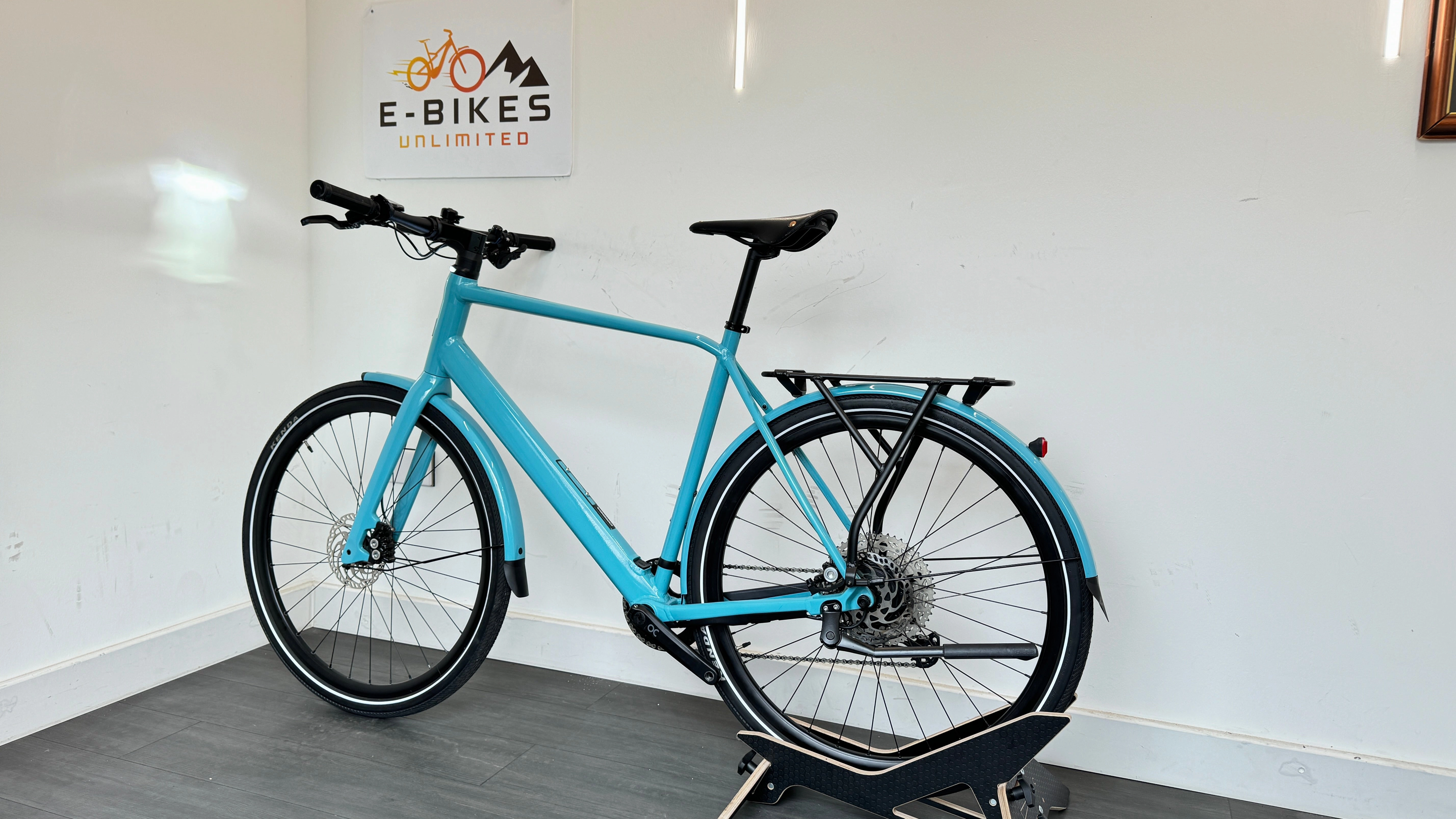 Orbea Vibe H30 Hybrid/City Bike XL EXTRA LARGE Flat Bar Sky Blue Electric Bike