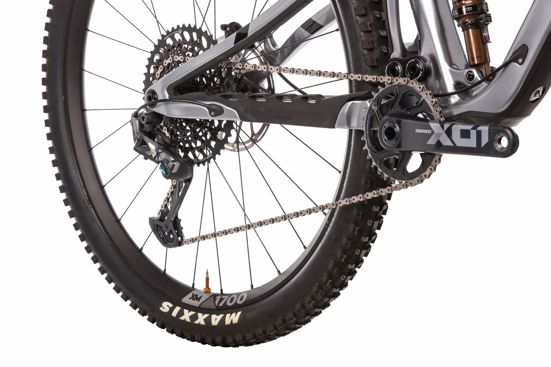 Pivot Trail 429 Enduro Mountain Bike - 2023, Medium