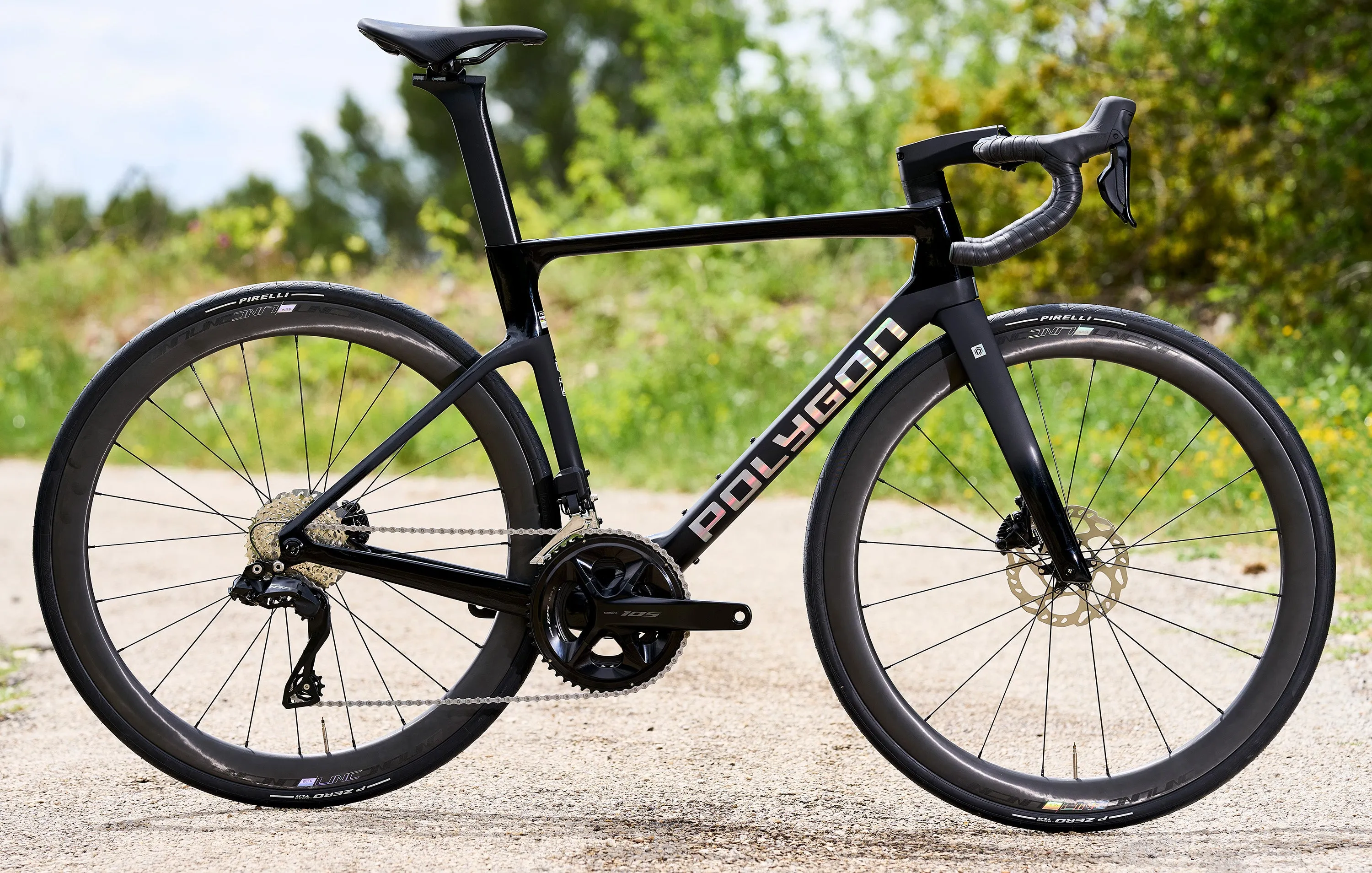 Polygon Helios A7 - 105 Di2 Carbon Road Bike