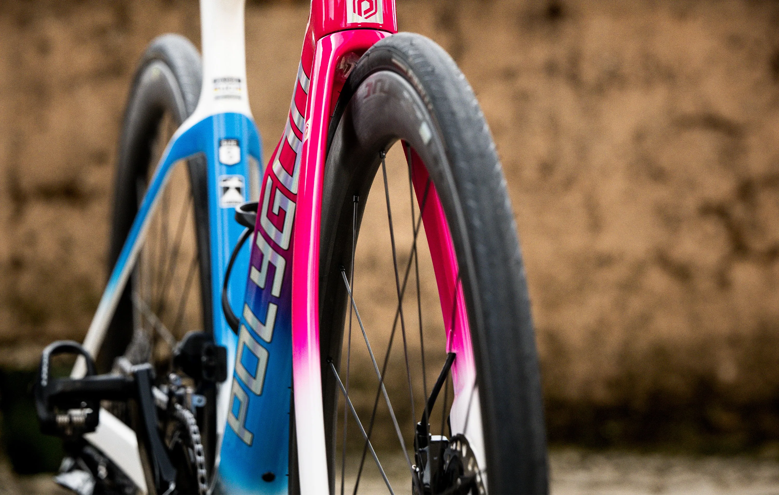 Polygon Helios A9 - Dura Ace Di2 Carbon Road Bike
