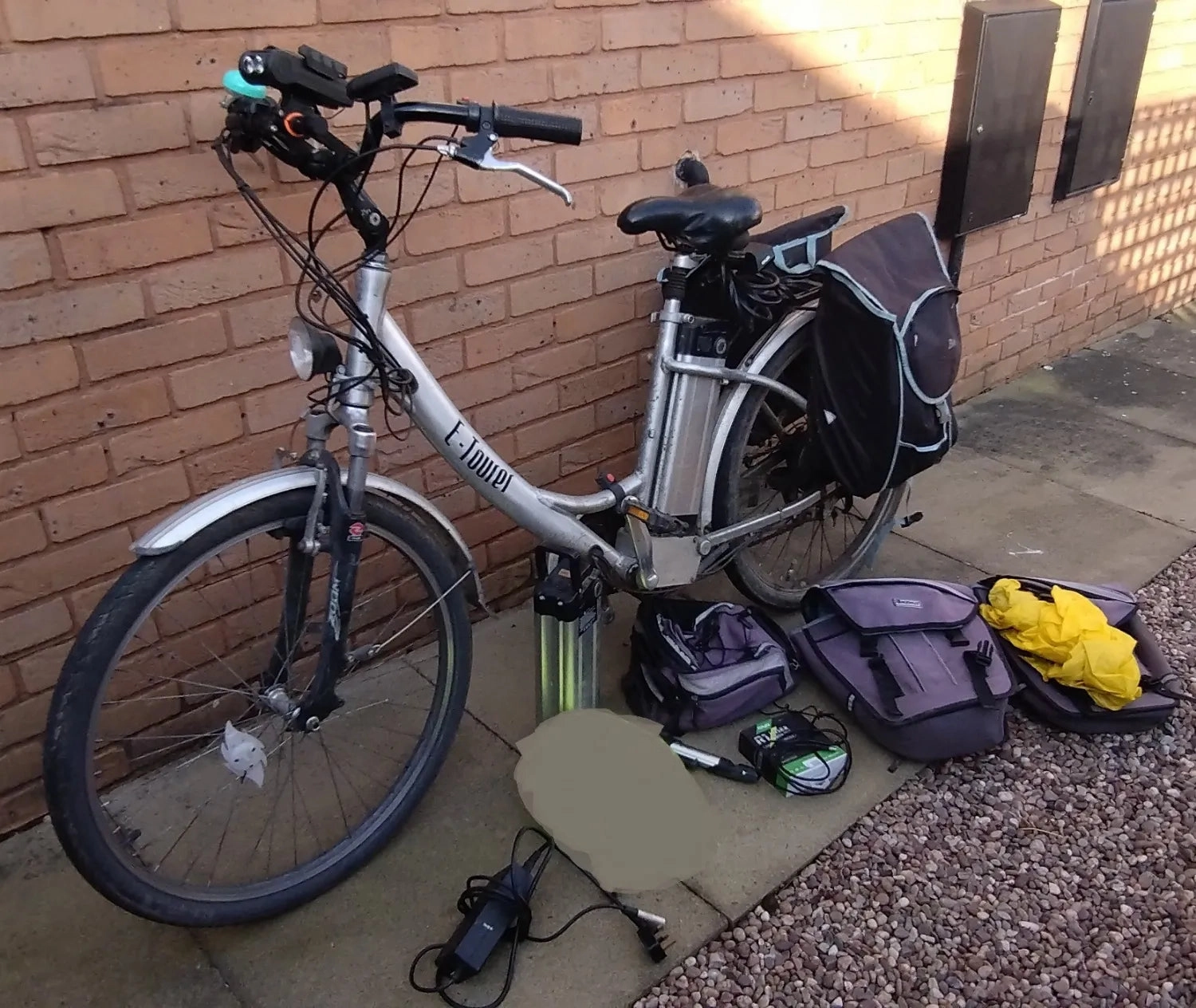 Pro Rider E-tourer electric city bike 2011