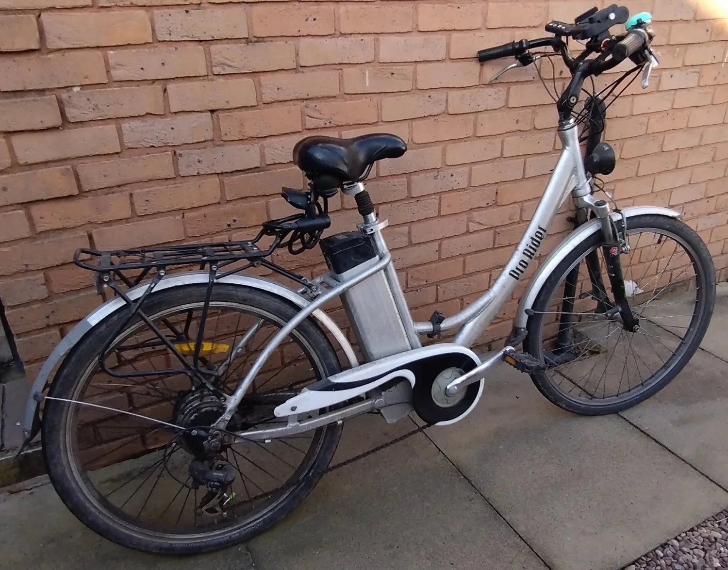 Pro Rider E-tourer electric city bike 2011