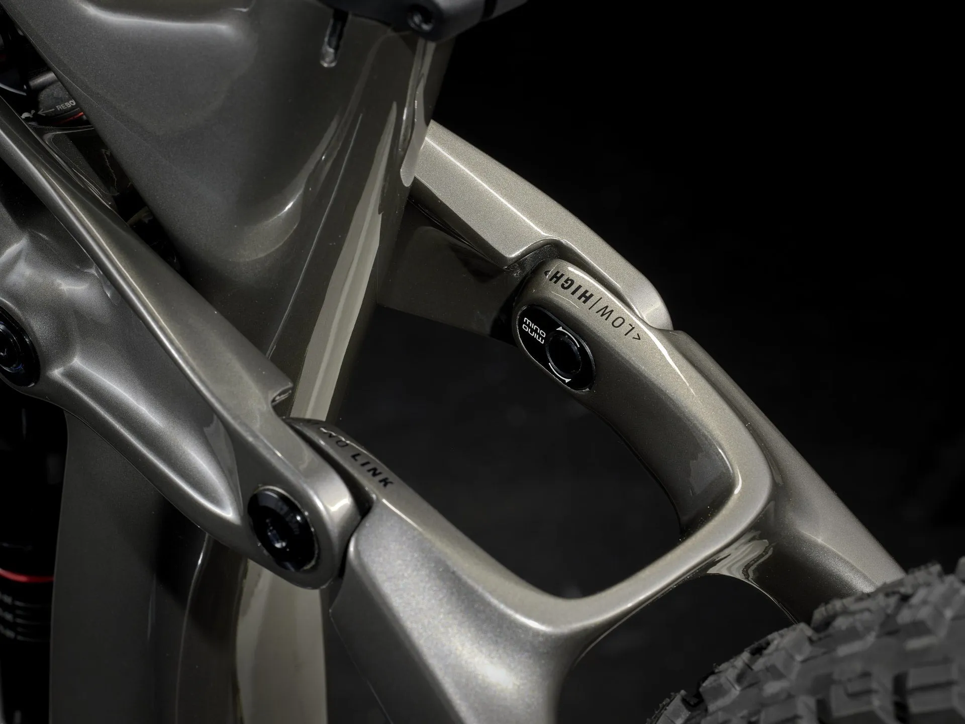 Rail 9.8 GX AXS T-Type Gen 4 Mercury