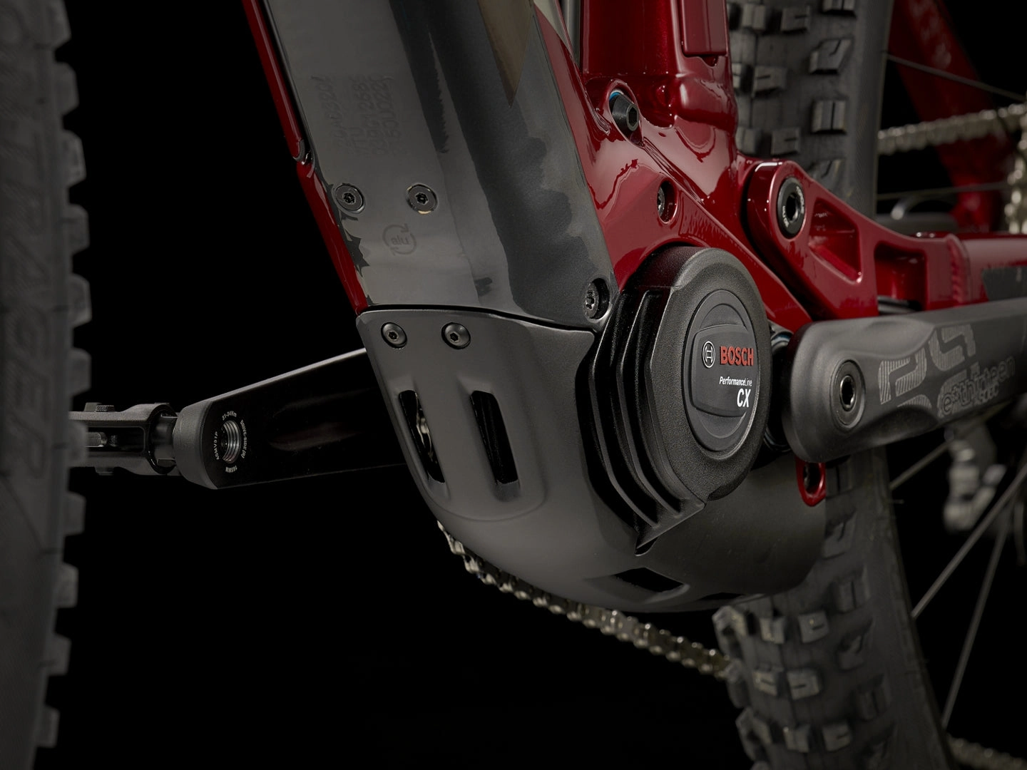 Rail 5 Crimson/Lithium Grey