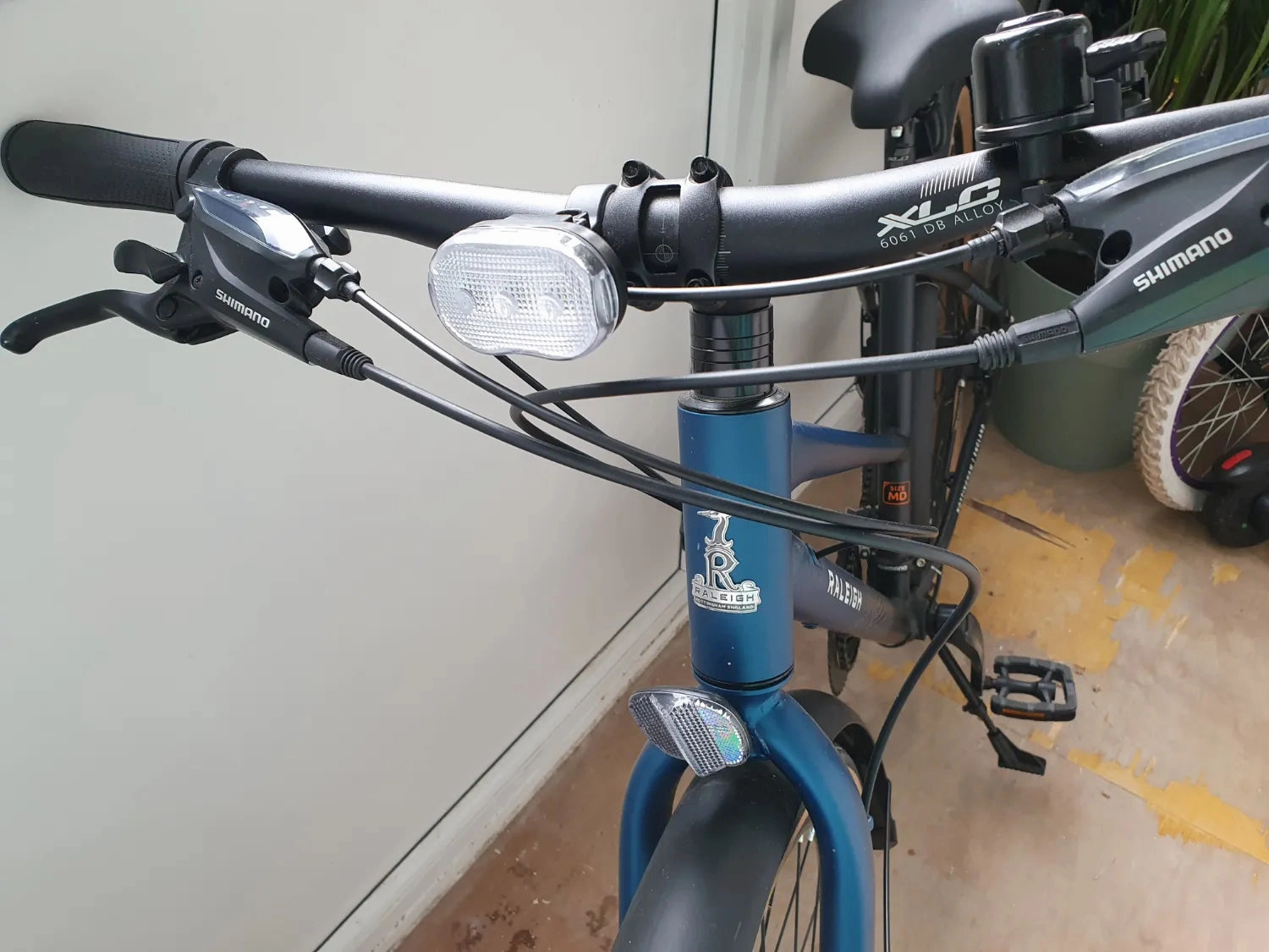 Raleigh Strada City 2021