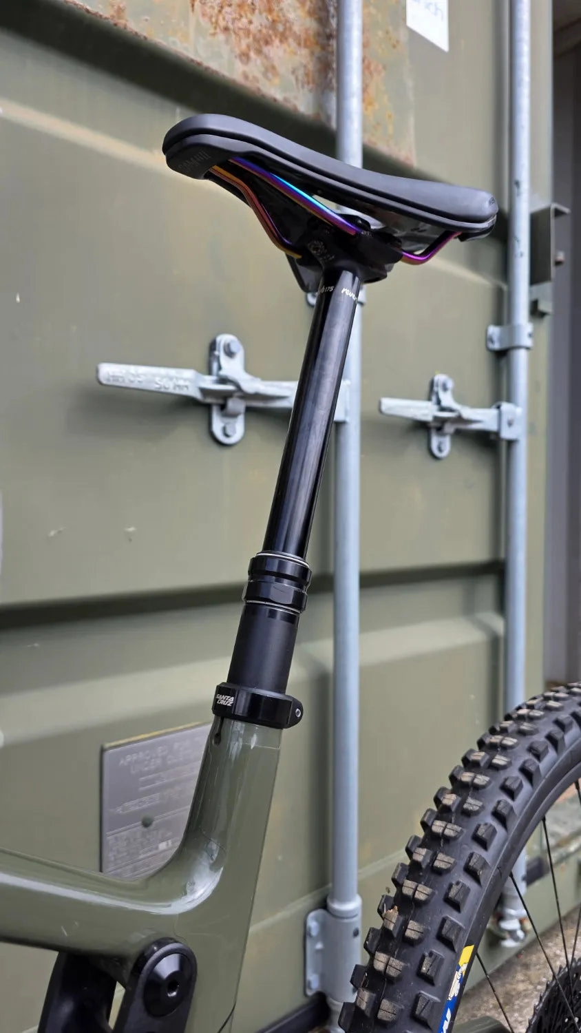 Santa Cruz BRONSON S / Carbon C 2023