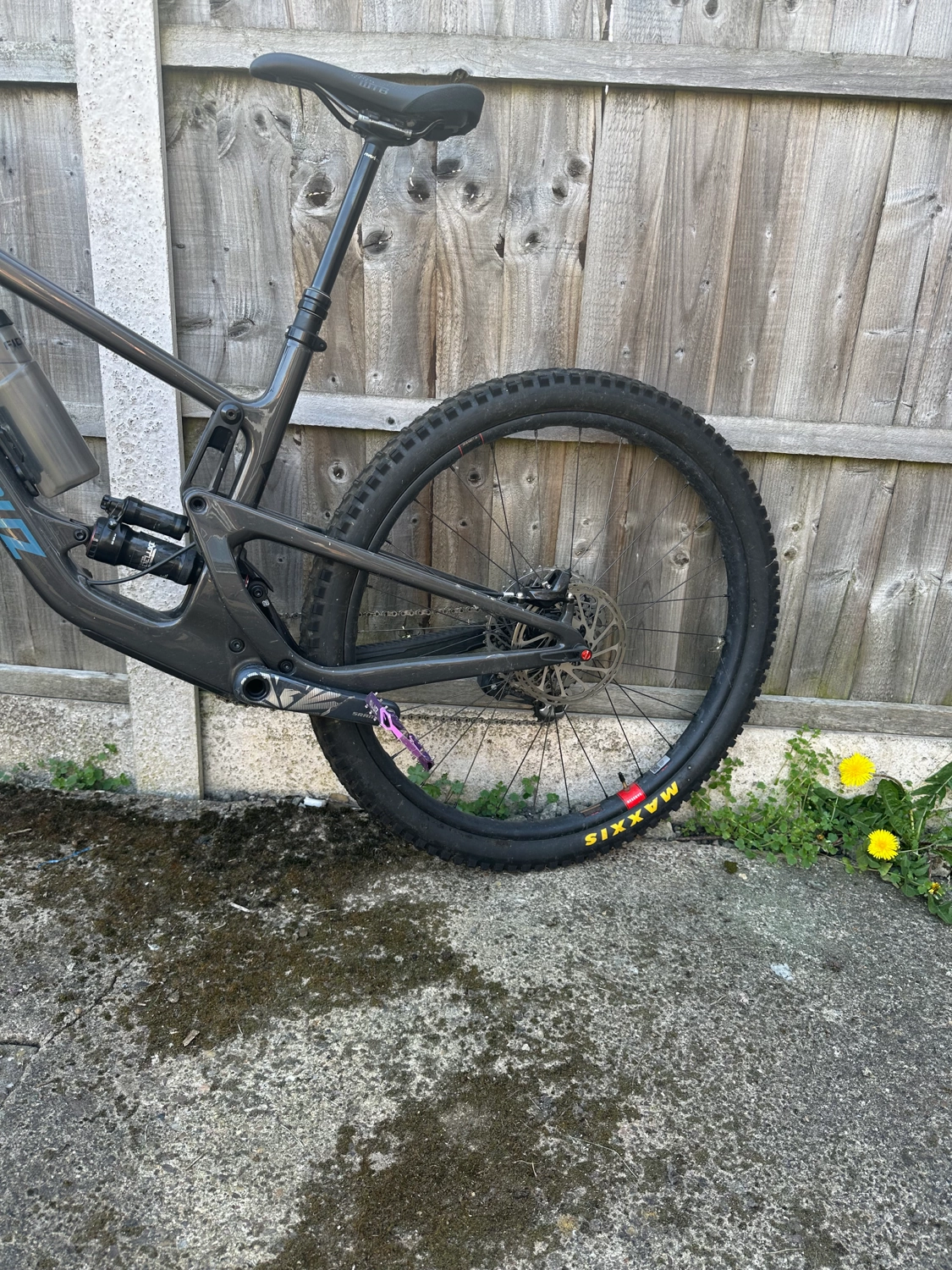 Santa Cruz Hightower X01 / AXS / RSV / Carbon CC / 29 2022