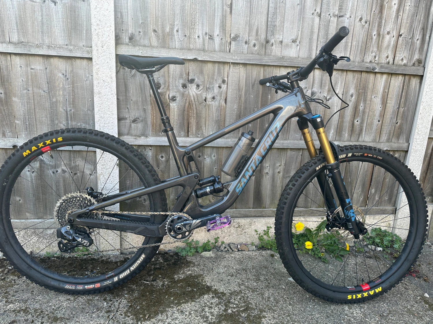 Santa Cruz Hightower X01 / AXS / RSV / Carbon CC / 29 2022