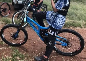 Santa Cruz V10 CC X01 2017
