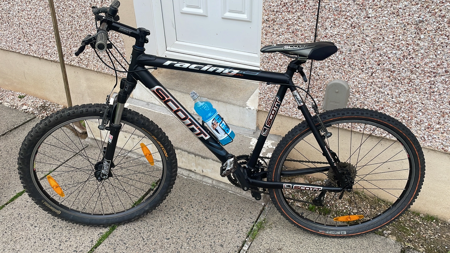 Scott Aspect 750 black/orange 2018