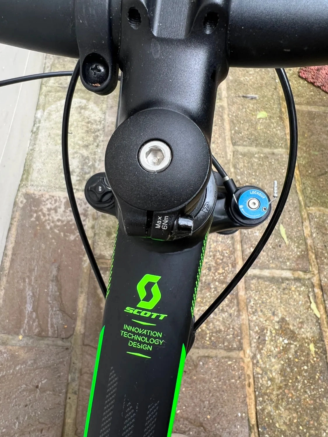 Scott Aspect 760 2017