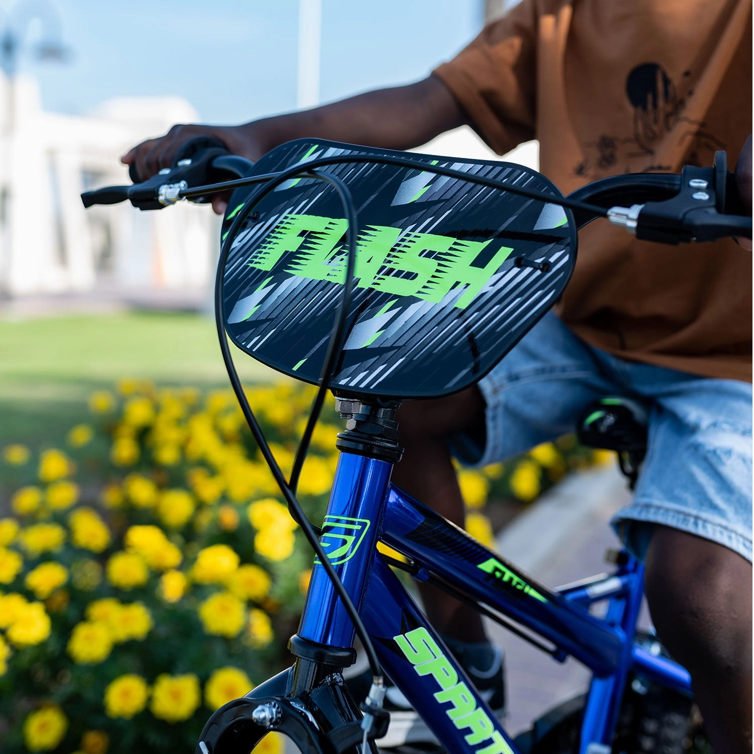 Spartan 16" Flash Bicycle
