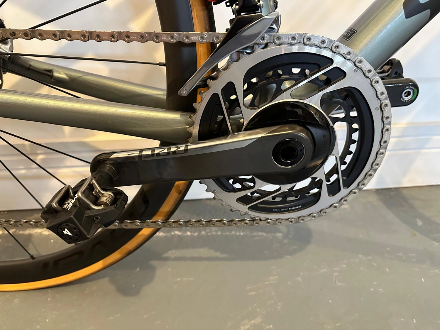 Specialized S-Works Tarmac SL7 - SRAM Red eTap AXS 2022