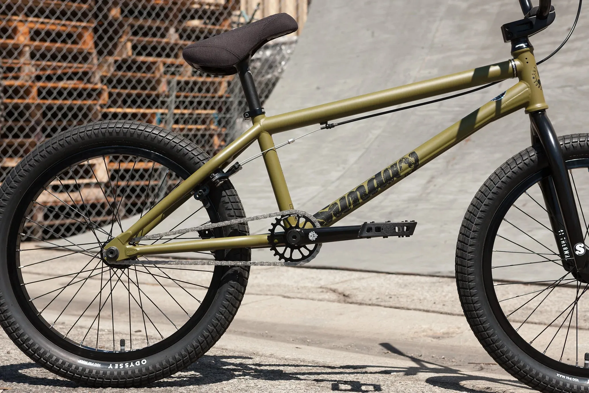 Sunday 2023 Wavelength 21 Gary Young Signature Complete BMX Bike - Matte Army Green