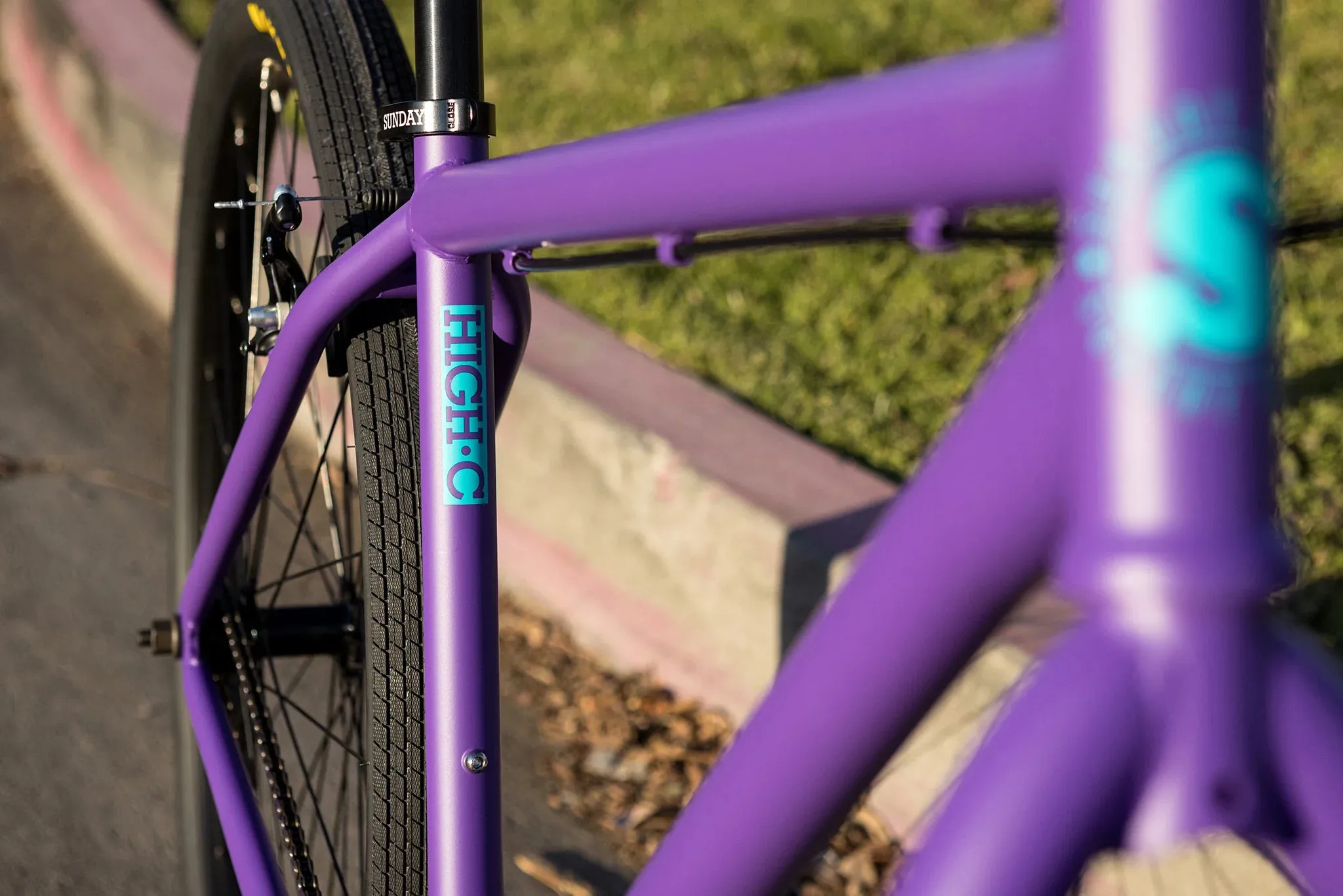 Sunday High C 29 Complete BMX Bike - Matte Grape Soda