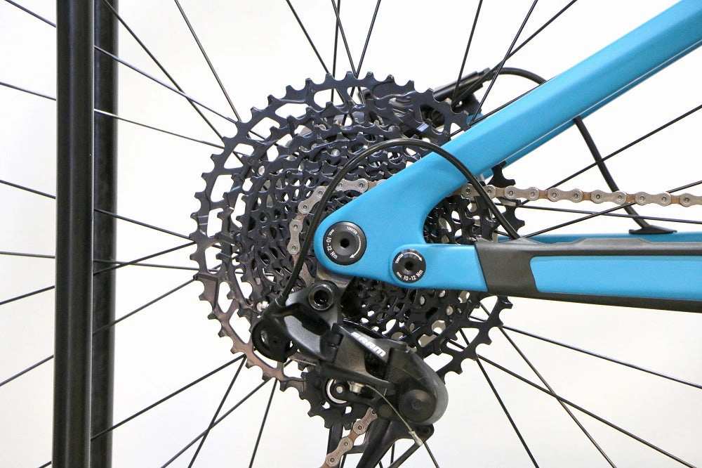 TITAN RACING Cypher 120 Carbon Dash SE (2025)