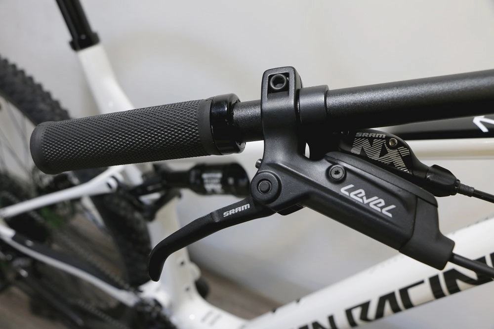 TITAN RACING Cypher Gen 2 120 DC Carbon Expert (2025)