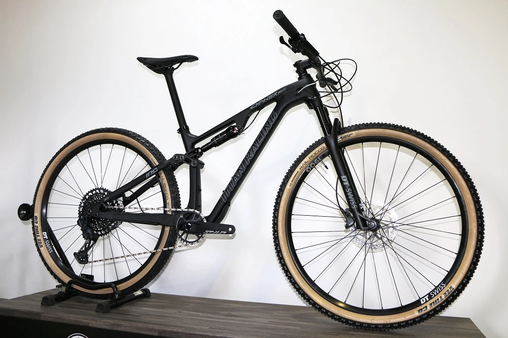 TITAN RACING Cypher RS Carbon Limited (2023)