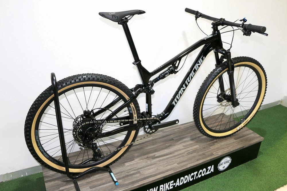 TITAN RACING Cypher RS Sport (2025)