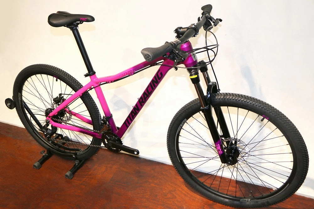TITAN RACING Rogue Calypso Nova (2023)