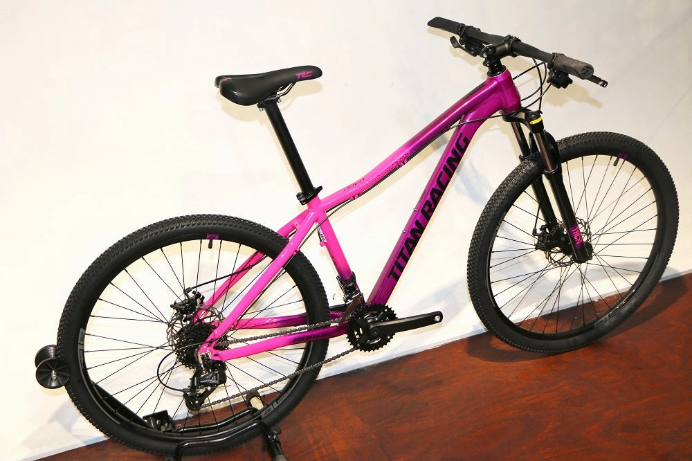 TITAN RACING Rogue Calypso Nova (2023)