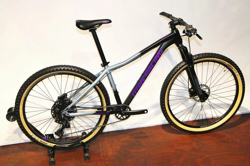 TITAN RACING Rogue Calypso Sport (2023)