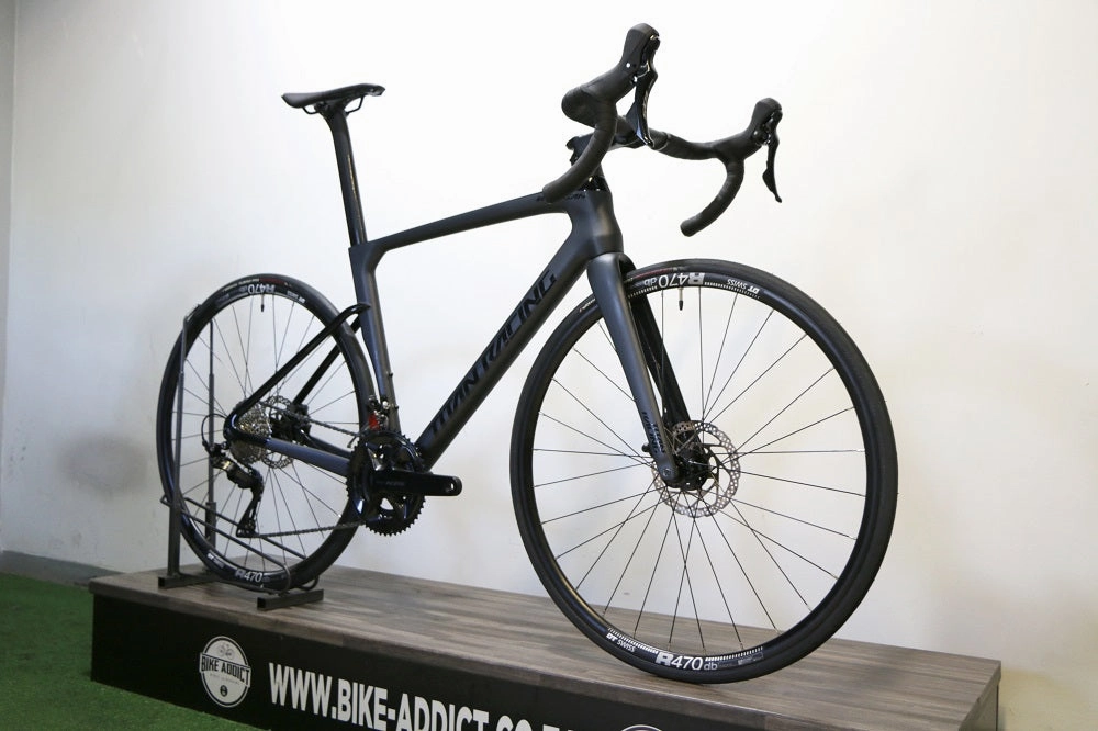 TITAN RACING Valerian Carbon Comp (2025)