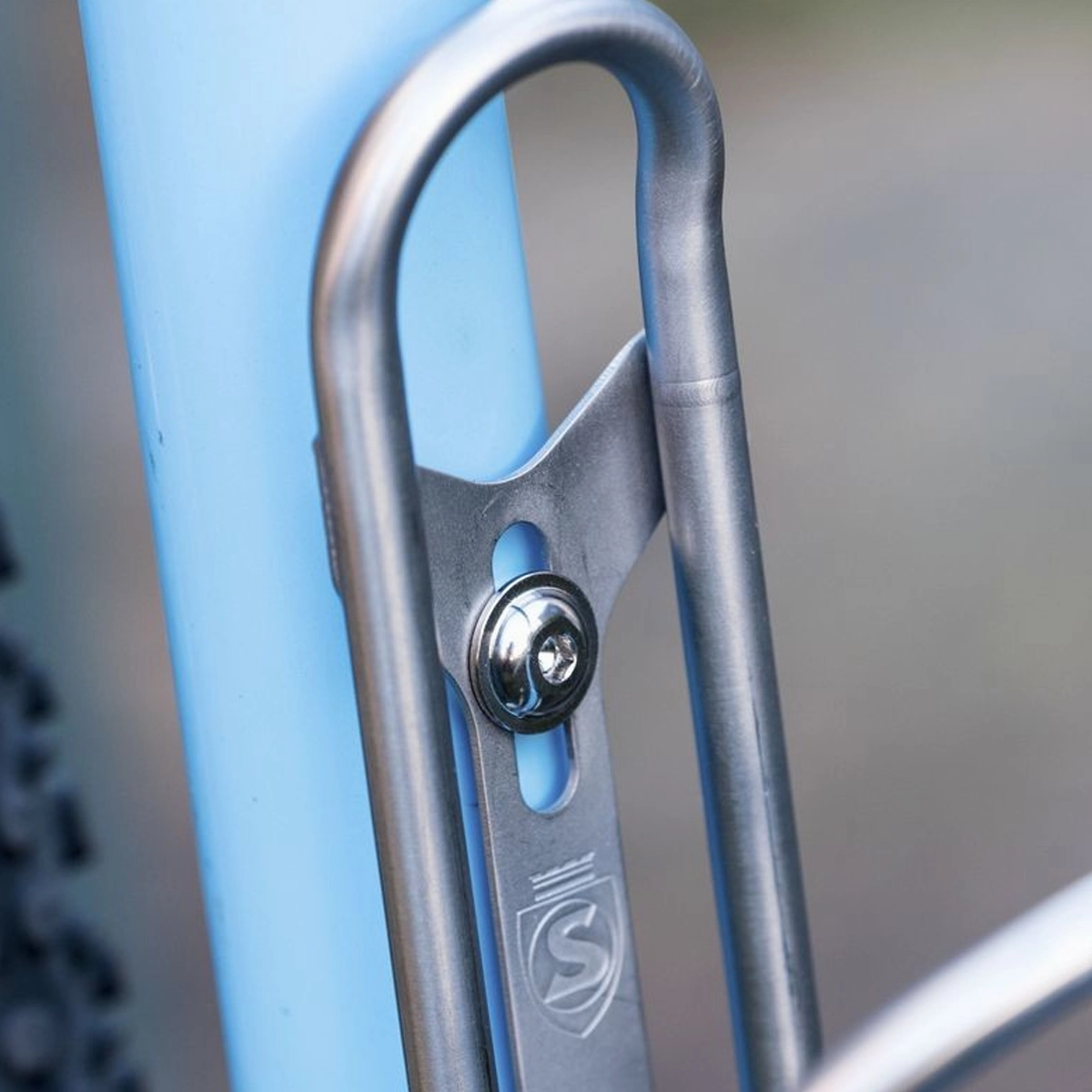 Titanium Cage Bolts Bourbon