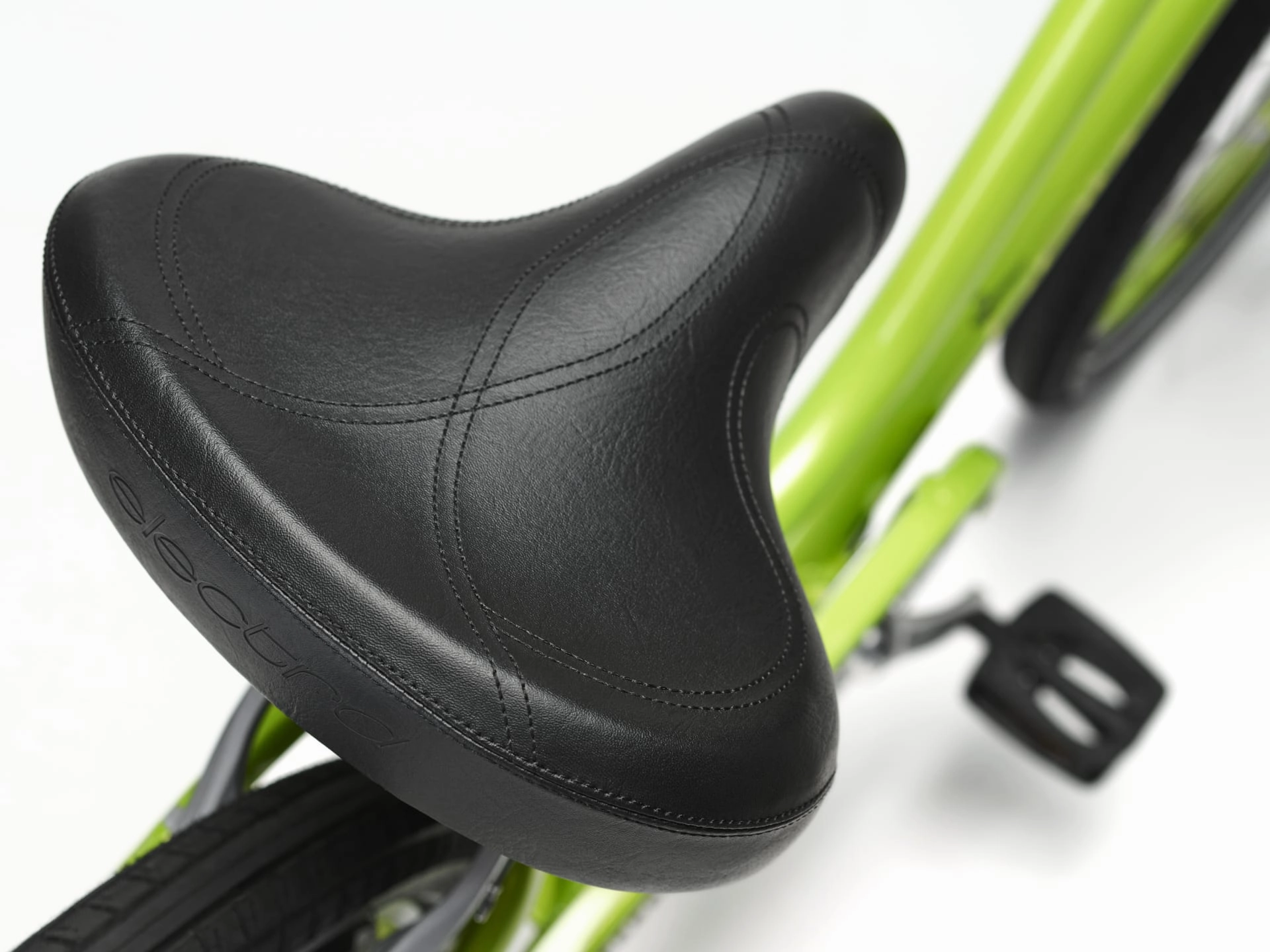 Townie 7D Step-Thru Kiwi