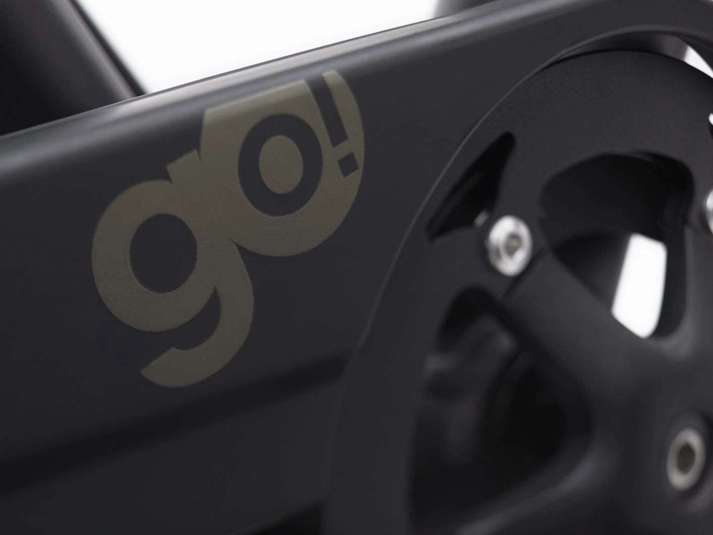 Townie Go! 7D Step-Over Matte Black