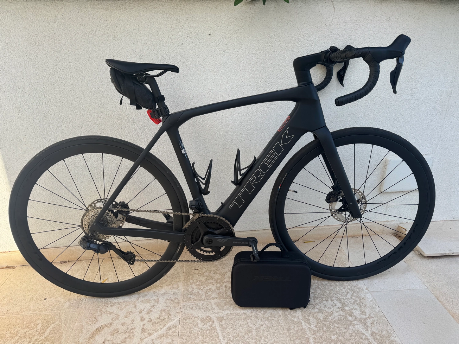 Trek Domane  SLR 7 2024