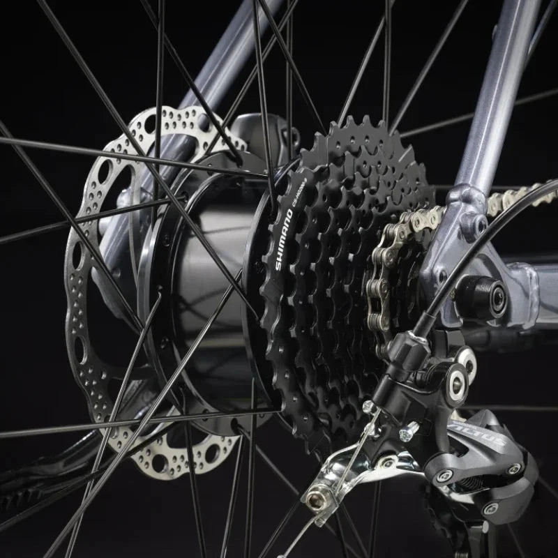 Trek Dual Sport  2 - Galactic Grey
