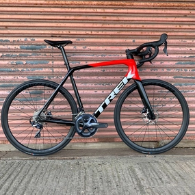Trek Emonda SL6 Ultegra Carbon Disc Road Bike - 58cm