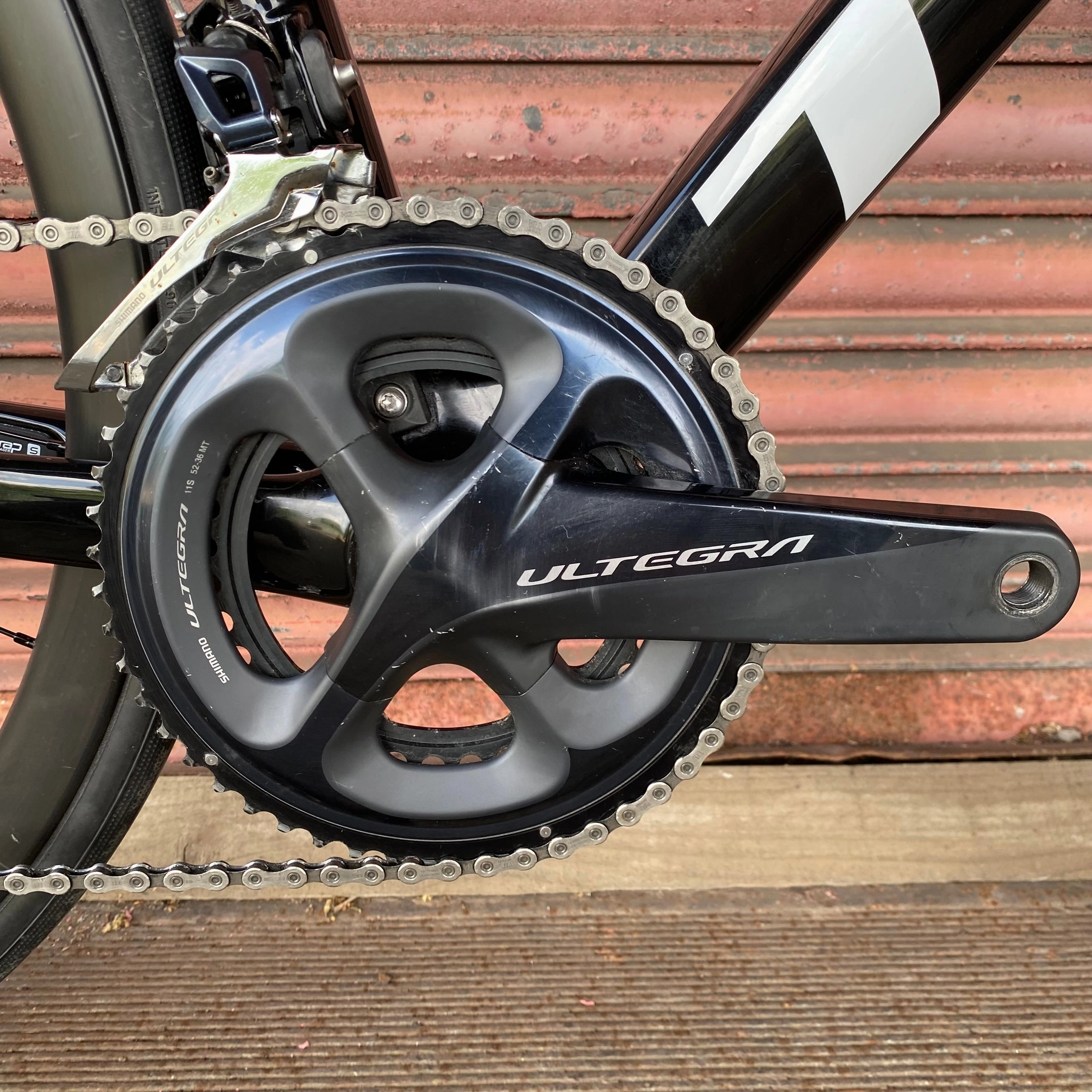 Trek Emonda SL6 Ultegra Carbon Disc Road Bike - 58cm
