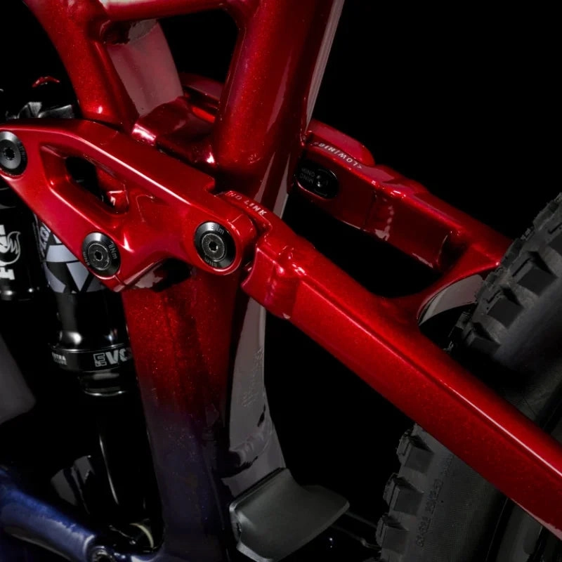 Trek Fuel EXe 8 GX AXS T-Type - Rage Red to Deep Dark Blue Fade