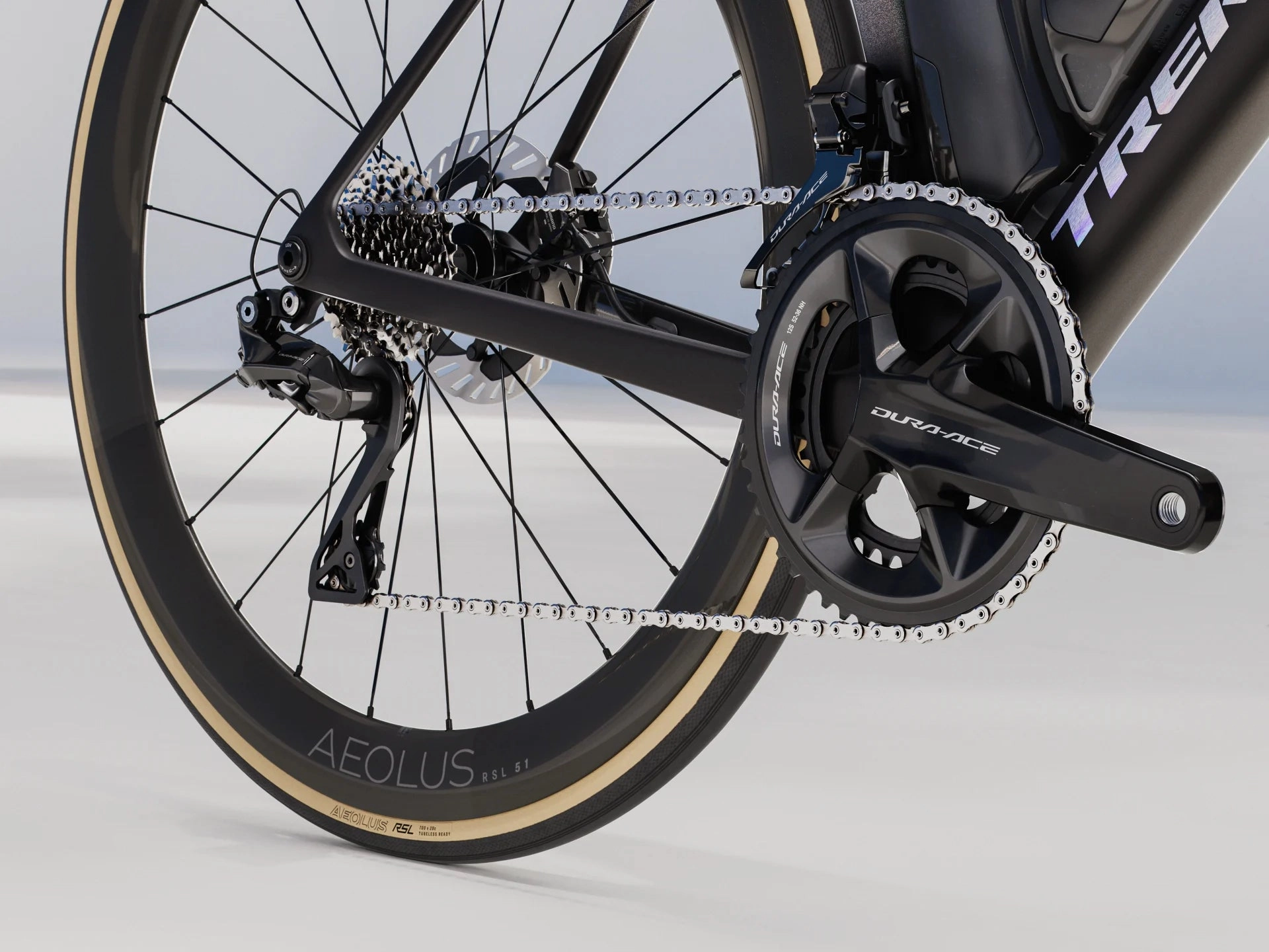 Trek Madone SLR 9 Gen 8 - Matte/Gloss Carbon Smoke