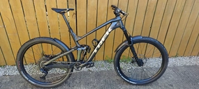 Trek Slash 8 2021