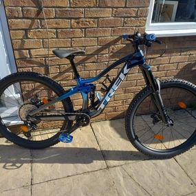 Trek Top Fuel 9.7 SLX XT XS BL BL 2022