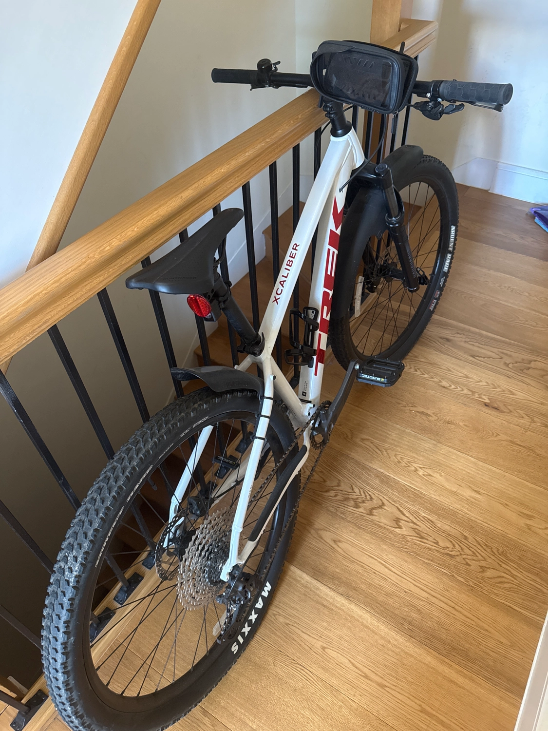 Trek X-Caliber 8 2023