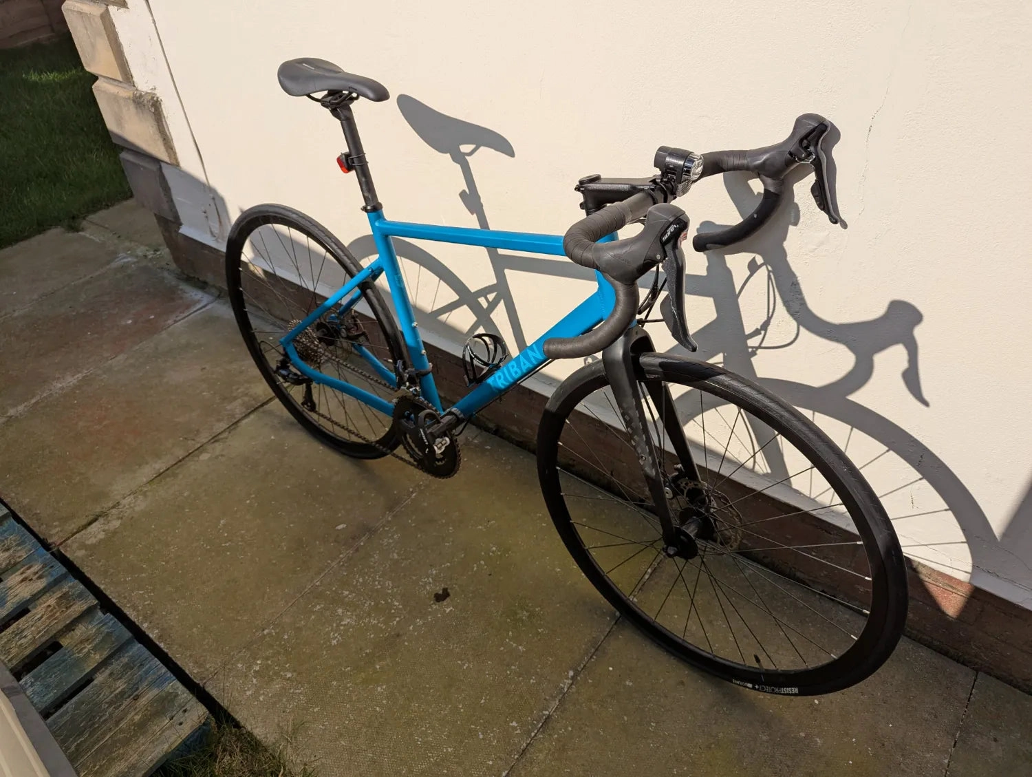 TRIBAN Cycle Touring Flat Bar Road Bike RC500 (Disc Brake) 2020