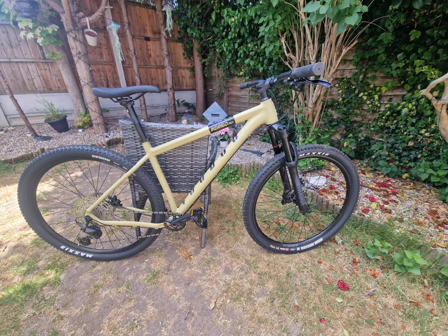 Voodoo BIZANGO PRO 2023