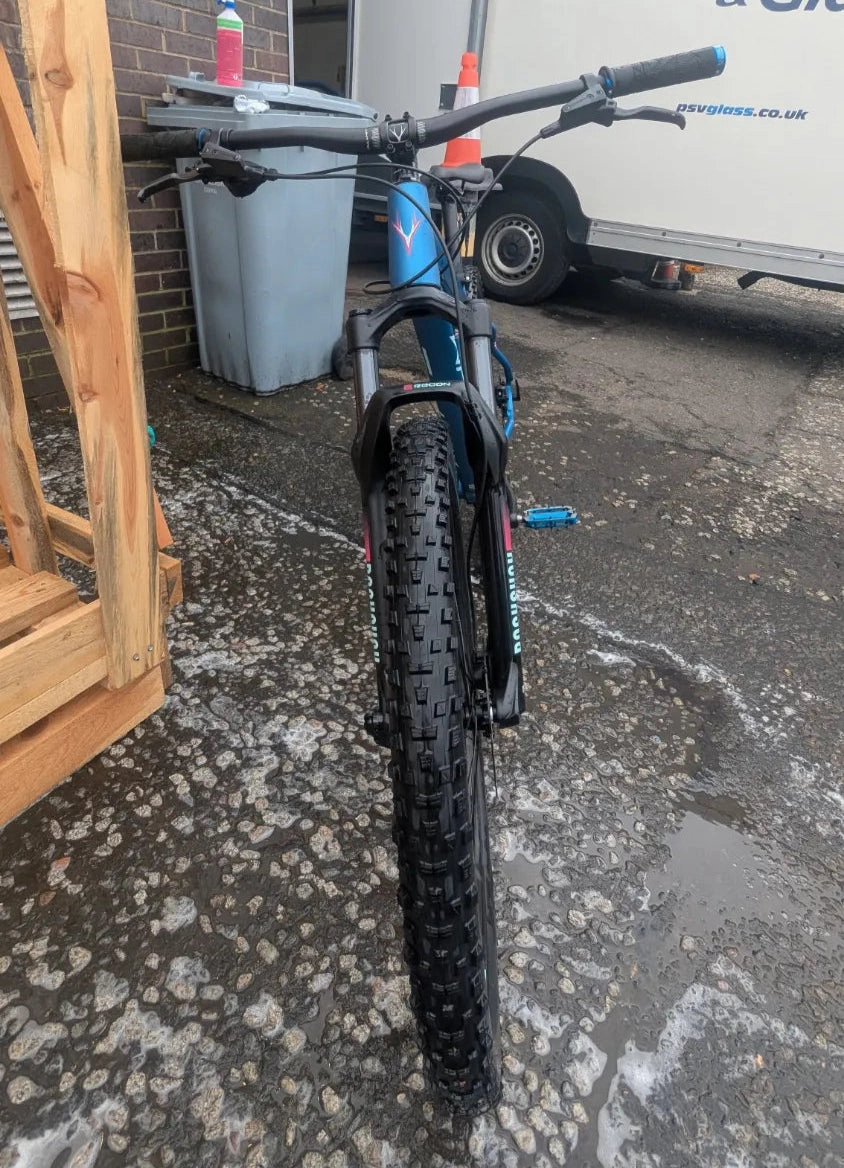 Whyte 802 COMPACT v4 2022